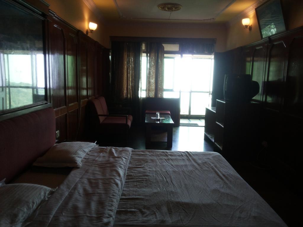 Valley View Hotel Mussoorie Quarto foto